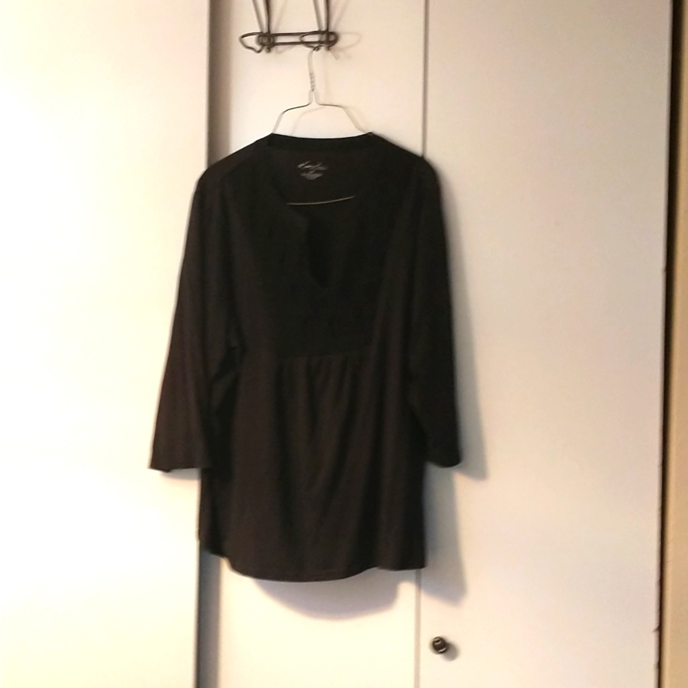 Kim Rogers woman 2x tuxedo style 3/4 sleeve blouse, cotton/poly blend